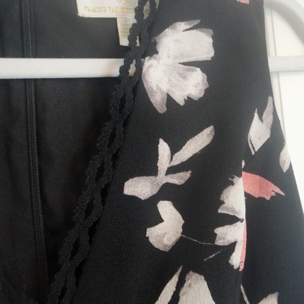 Dress the Population Dress S Asymmetrical Hem Navy Pink Floral Parties Salsa - Picture 6 of 10
